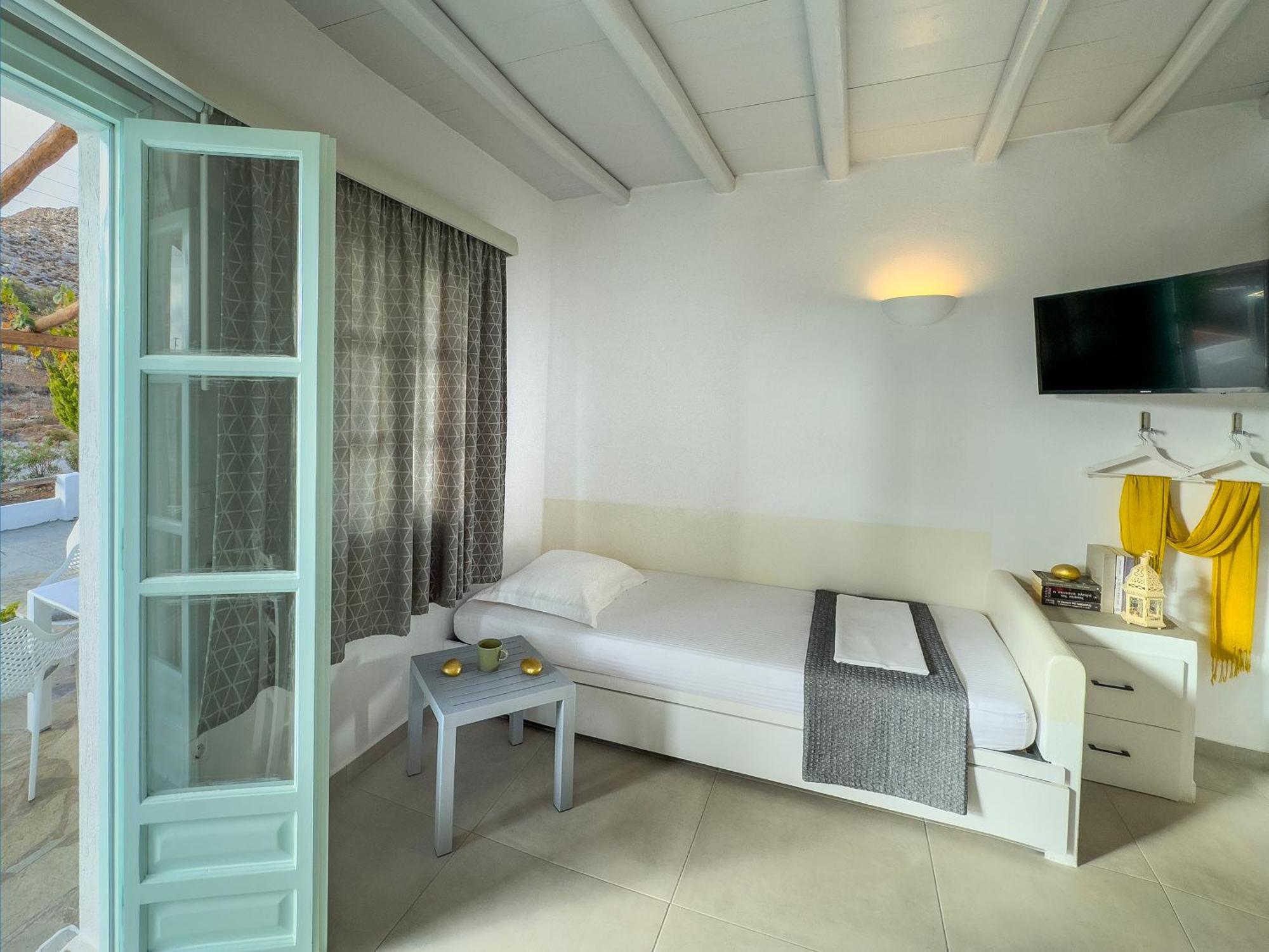 Aneton Residences Folegandros Karavostasis  Exterior foto